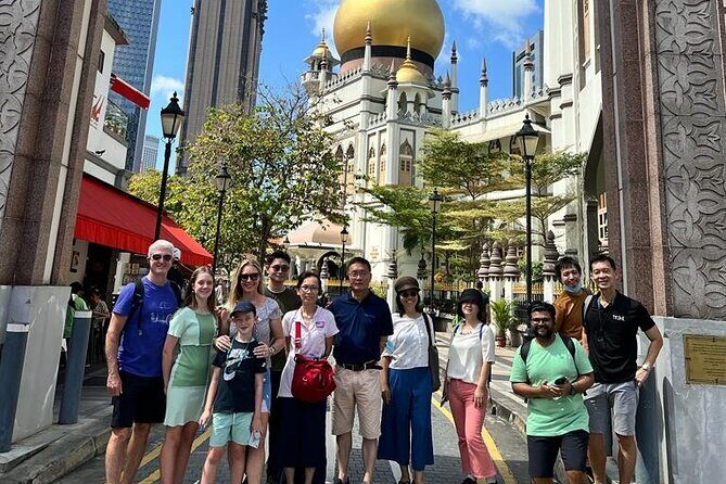 2-4 days in Singapore Guided Tour Pass - Day 3: Singapore City Gallery overview and Gardens by the Bay domes