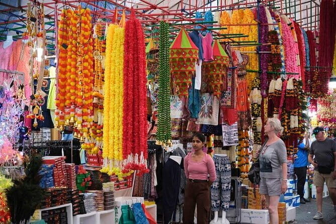 5 hours Little India, Kampong Glam, Chinatown with 9 Food Tasting - The tasting deal: what you’re actually paying for
