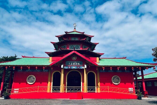 Batam Heritage Tour with Singapore Ferry Ticket, Lunch & Massage - Coffee stop and outlet time: shopping without eating the whole day