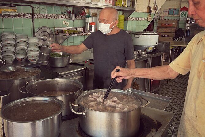 Best Ever Street Foods with Local Foodie - PRIVATE TOUR - Price and Value: $95.24 for Food, Coffee, and a Guide Who Puts You in the Right Places
