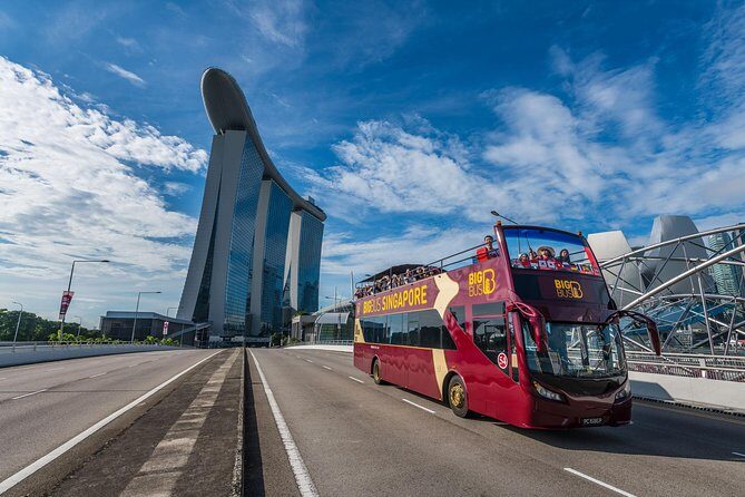Big Bus Singapore Hop-On Hop-Off Tour - Meeting at Suntec: where most people start and how to avoid delays