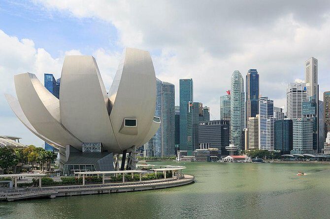 City Experience + Roundtrip Transfers - Your day plan: how the route flows from landmarks to skyline views