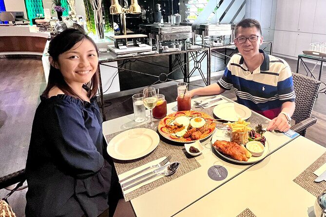 Cruise and Dining Adventure in Tropical Paradise of Singapore - The speed-boat ride: pace, views, and comfort expectations