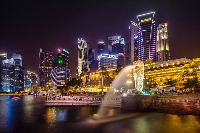 Exclusive Private Tour by a Singaporean Guide - Colonial and Civic District: Raffles, the Singapore River, and Merlion Park