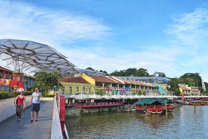 Fabulous Night-Out Private Tour in Singapore - Hotel pickup and a private vehicle: your stress-free start