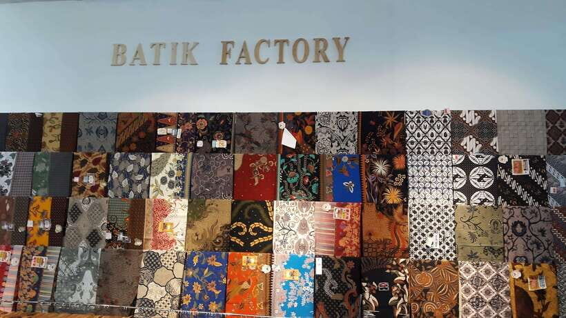 From Singapore: Private Batam Highlight Half-Day Tour - Luwak Coffee and Local Souvenirs: Buy With Confidence, Not Chaos