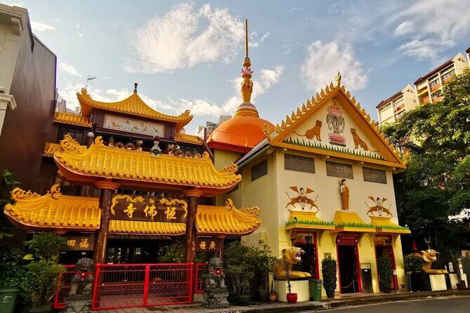 Guided Walking Tour to the Historical Attractions in Farrer Park - Race Course Road: from horse racing to Farrer Park’s sporting identity