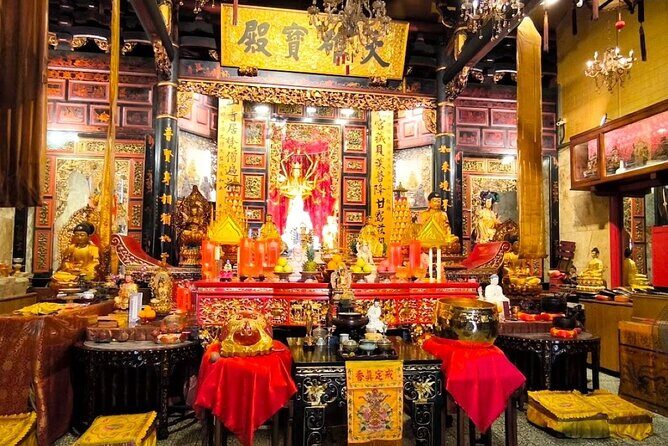 Guided Walking Tour to the Historical Attractions in Farrer Park - Sri Vadapathira Kaliamman and Balestier’s street-name story