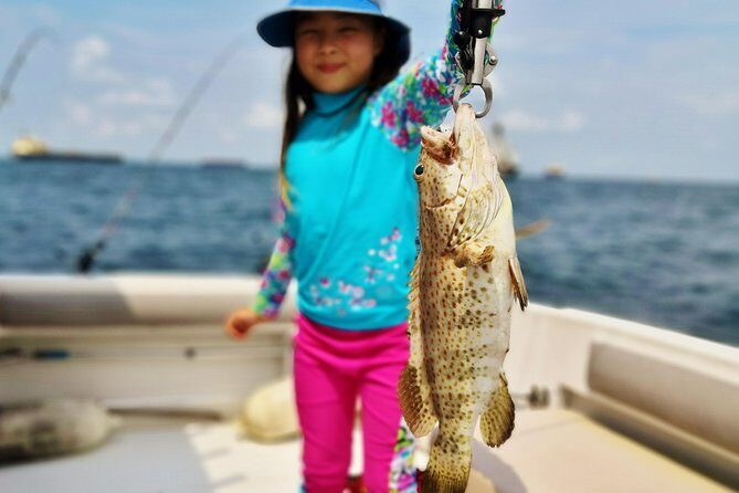 Join-in Catch and Cook Fishing Trip at Southern Islands Singapore - Boat Comfort: Seasickness, Weather, and the Simple Things That Matter