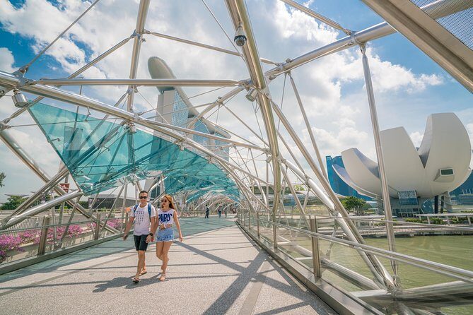 Kickstart Your Trip To Singapore With A Local: Private & Personalized - Stop 1: Shophouses, wet markets, and temple courtyards