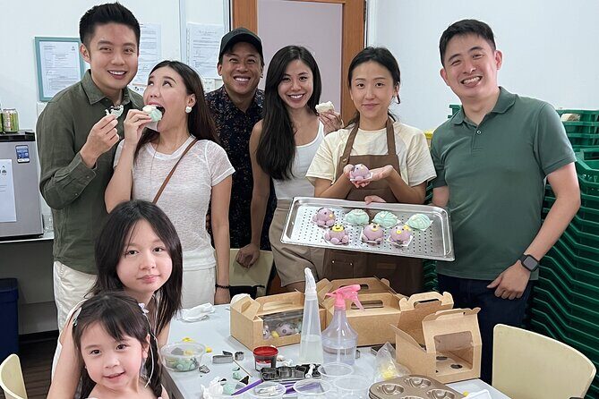 Pau Making Workshop With Dim Sum Tasting and Factory Tour - Pau pleating and halal dim sum culture in Admiralty