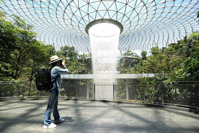 Private Airport Transfer in Singapore - Departure Pickup: Driver Meets You at the Hotel Lobby