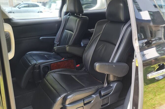 Private Airport Transfer in Singapore - The Real Driver Experience: Friendly Help vs Communication Failures