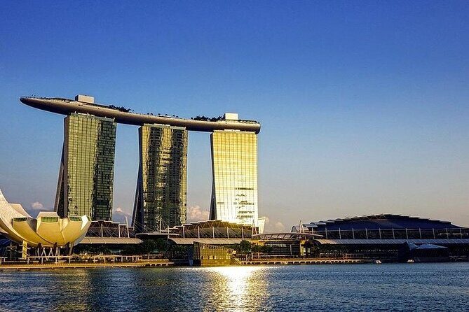 Private Airport Transfer in Singapore - Vehicle Size and Luggage Fit (This Is Where the Value Shows)