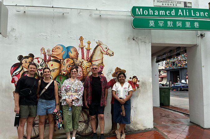 Private Customized Singapore Car Tour (Half Day or Full Day) - Guide quality can make or break the day: what I’d ask them