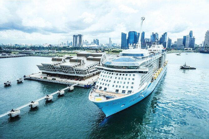 Private Departure Transfer From Singapore Hotel to Airport or Port - The Ride: Clean Cars, Air-Conditioning, and Calm Driving