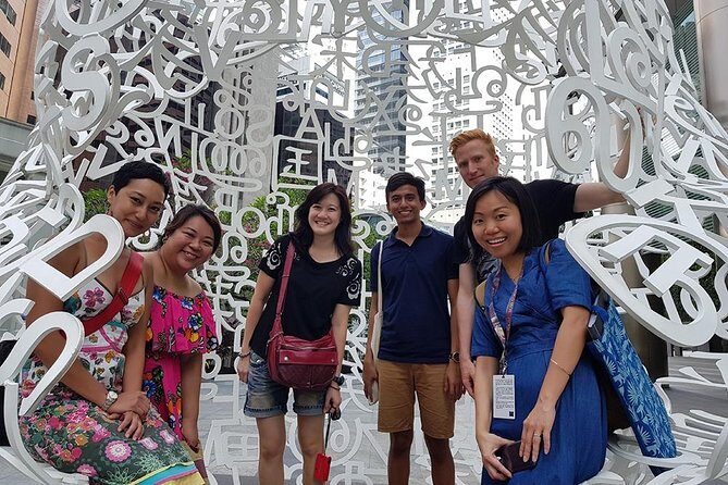 Private Singapore Walking Tour with a Local- Half day or Full Day - MRT and bus logistics: hotel pickup plus transit tickets