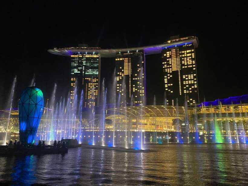 Private Tour sightseeing Marina Bay Sands+River Cruise(Max6) - Who should book this Marina Bay Sands + River Cruise combo