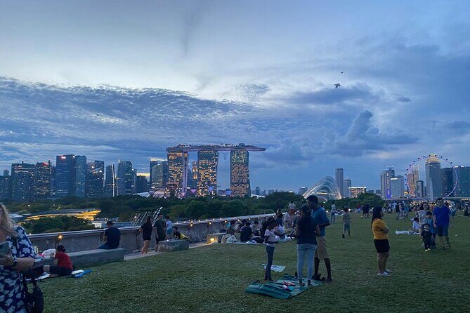 Private Tour Singapore Nighttime sightseeing + River Cruise(Max6) - Value and money sense: what’s actually included