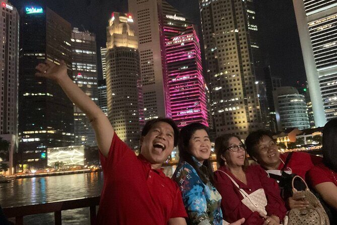 Private Tour Singapore Nighttime sightseeing + River Cruise(Max6) - Your local guide really changes the whole feel