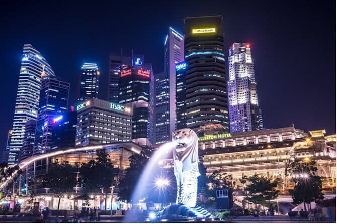 Private Tour Singapore Street Food & Night Tour - Stop 1: Lau Pa Sat Food Folks for Dinner and Food-Story Context