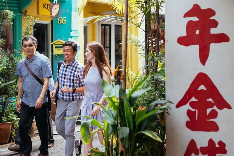 Singapore: 2.5-Hour Private City Tour Off the Beaten Track - Key things that make this Hougang tour worth your time