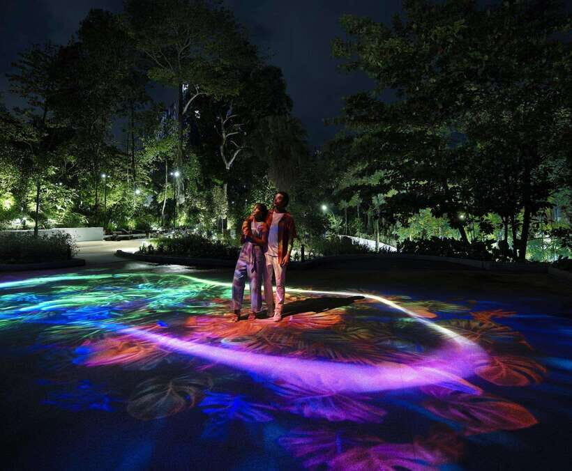 Singapore After Dark:Small Group Sentosa Tour with Cable Car - Sentosa Sensoryscape: an interactive stop that’s more than photo bait