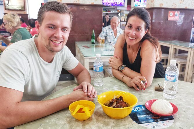 Singapore Bike and Bites Food Tour - Food tastings: small bites, variety, and how to get what you want