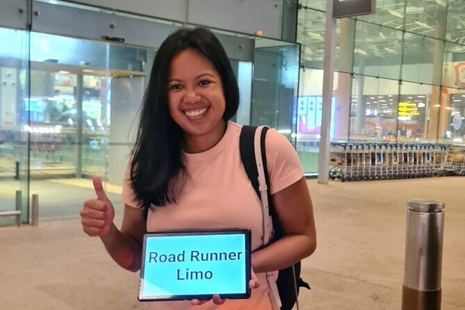 Singapore Changi Airport Arrival Transfer - Timing That Respects Flight Delays: 90 Minutes of Waiting Included
