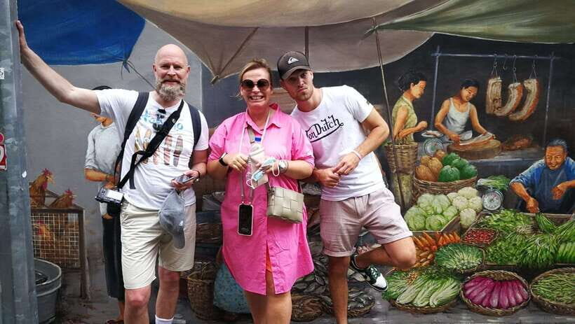 Singapore: Chinatown and Little India Guided Walking Tour - Price and what $78 actually buys you