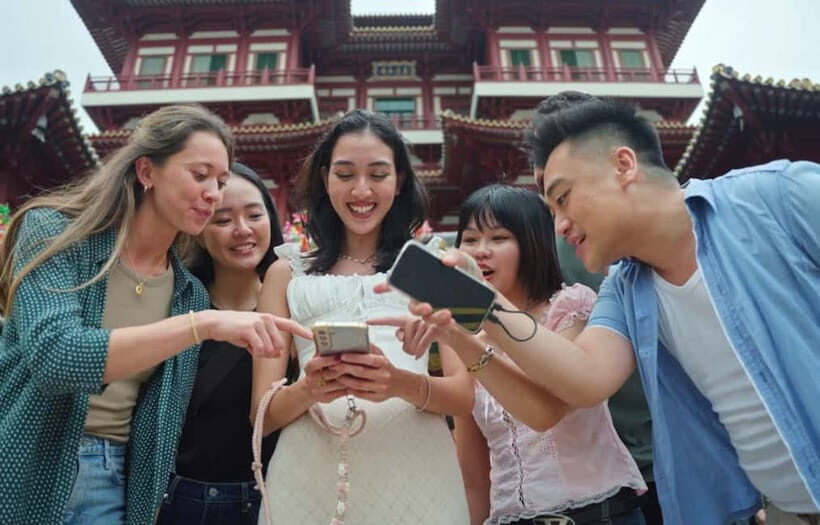 Singapore: Chinatown Food Tour with 6 Tastings - Food Tastings in Chinatown: The 6 Bites You’re Signing Up For