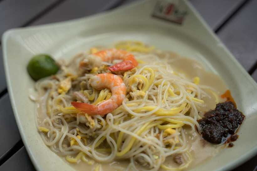 Singapore: Chinatown Hawkers Food Tour with 7 Food Tastings - What you actually eat: the included tasting lineup