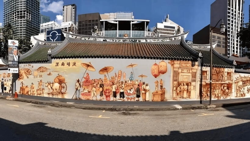 Singapore: Chinatown Hidden Treasure Walking Tour with Snack - Chinatown Heritage Centre: where the area’s story starts