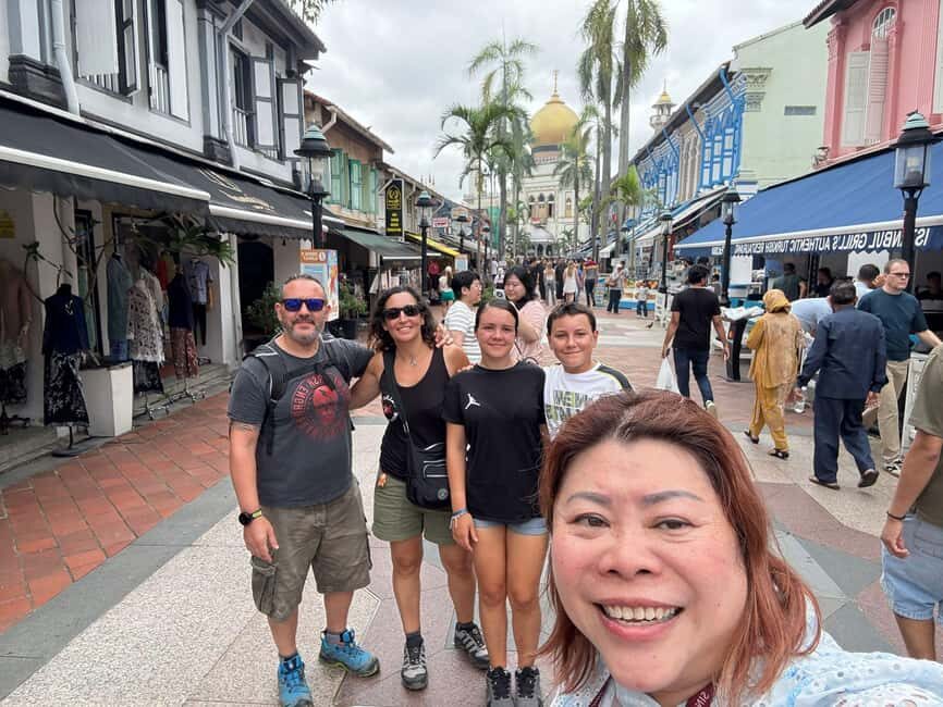 Singapore: Customized Private Tours (Car/Bus/Walking) - Why a licensed local guide changes the whole Singapore experience