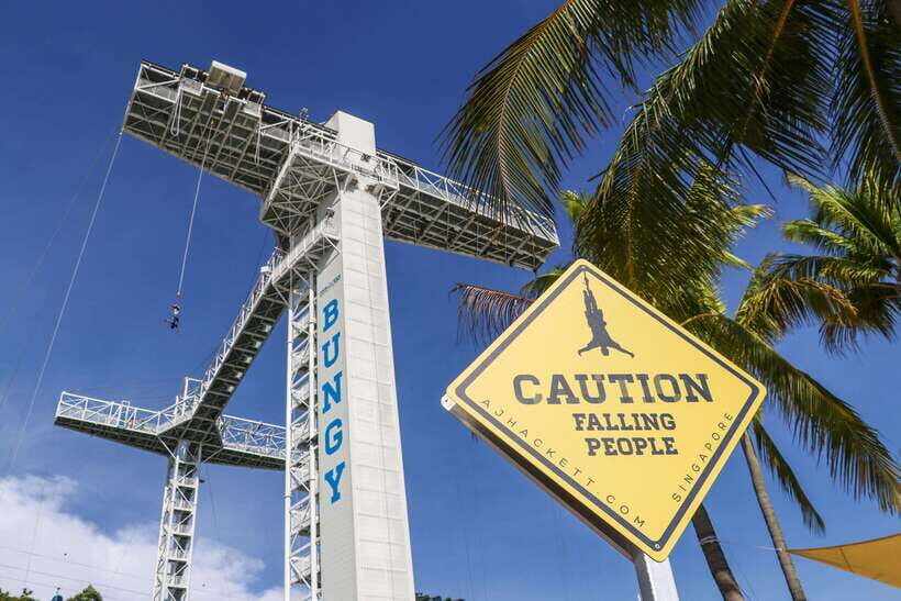 Singapore: Explorer Pass Save up to 50% on 2-7 Attractions - Marina Bay Sands, Raffles Long Bar, and ArtScience Museum Stops