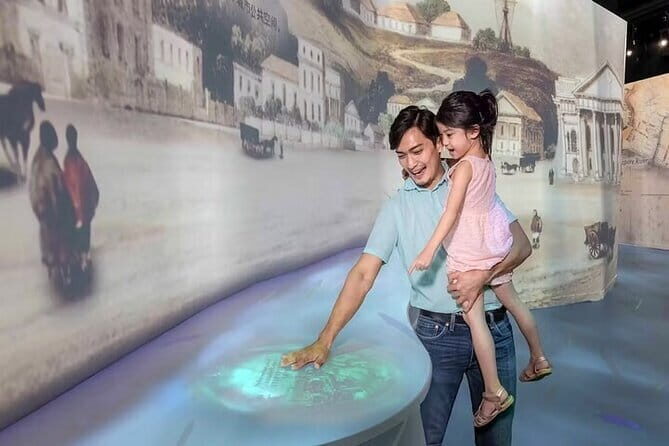 Singapore Flyer Tickets with Time Capsule - Time Capsule After the Ride: Interactive Exhibits and Light Displays