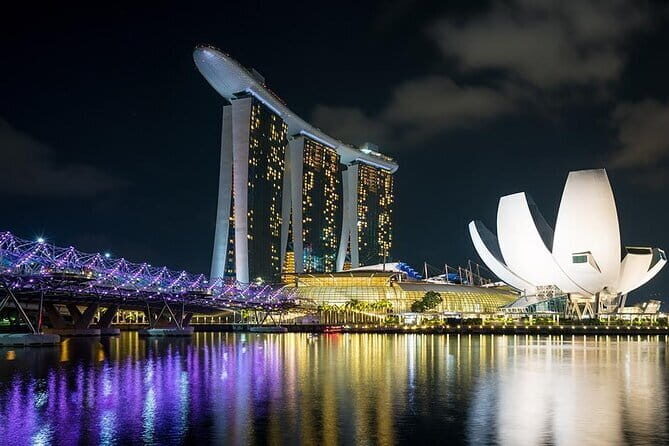Singapore Flyer Tickets with Time Capsule - How Long You’ll Spend and When to Go for Better Photos