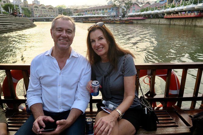Singapore Group History & Culture Walking Tour - Marina Bay at Sunset: Merlion Park, Esplanade Park, and the Fullerton Waterboat House