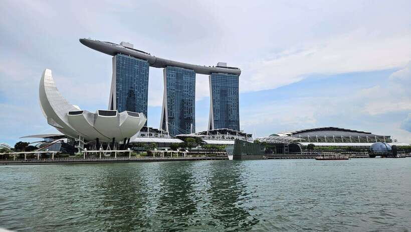 Singapore: Guided City Tour by Amphibious Duck Boat - Why the Original DUCKtour works so well in Singapore’s Marina Bay