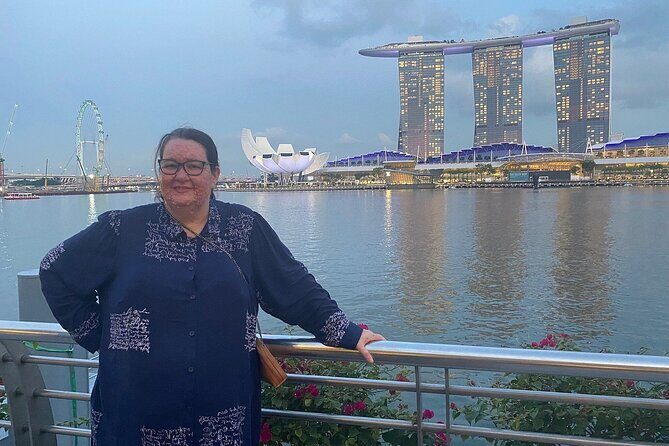 Singapore Guided Night Tour with 2 Light Shows & River Cruise - Gardens by the Bay: Getting the Most From Garden Rhapsody at Supertree Grove