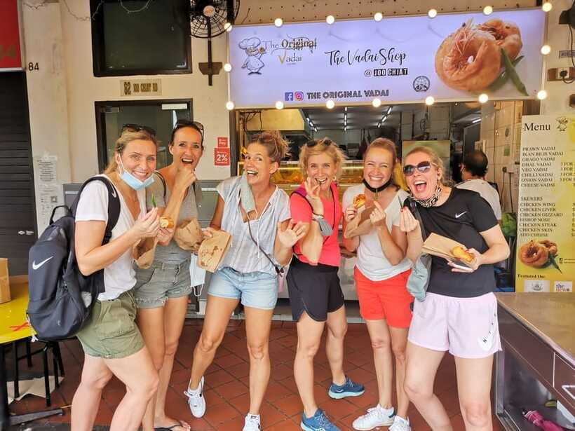 Singapore: Katong Local Food and City Highlights Tour - Peranakan culture stories you’ll actually connect to what you taste