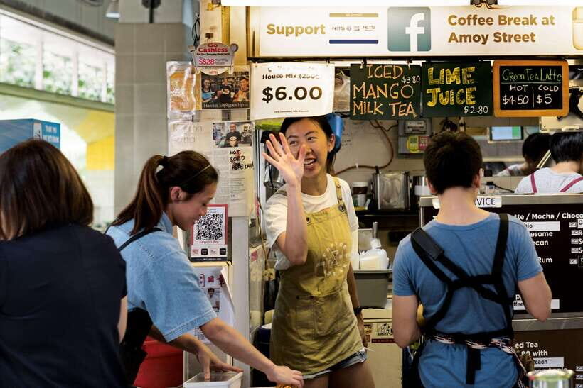 Singapore: Lau Pa Sat Night Street Food with Marina Bay Walk - Meeting at Tanjong Pagar MRT: How to Start Smoothly