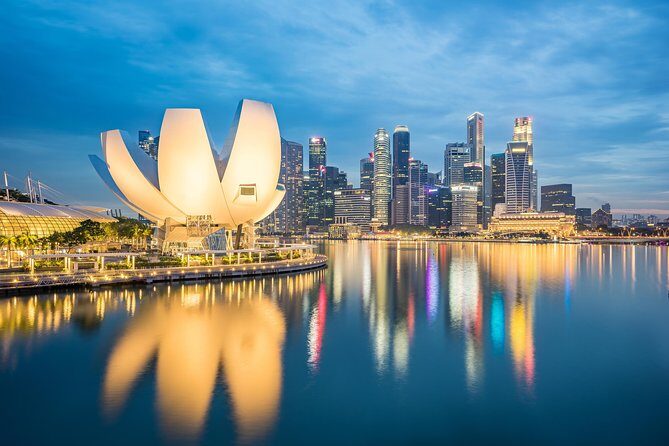 Singapore Layover Tour with a Local: 100% Personalized & Private - Fort Canning and quick landmark time that gets you oriented fast