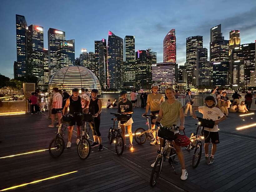 Singapore: Light to Night Bike Tour - Cycling Through Kampong Glam, Little India, and Chinatown