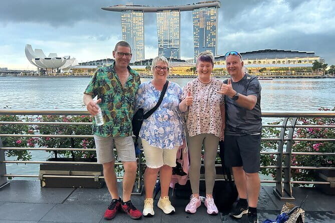 Singapore light to night : River Cruise & 02 Stunning Light Shows - Clarke Quay river cruise: the easy way to see the river’s best angles