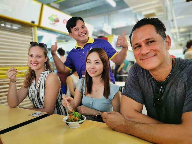 Singapore: Local Hawker Food Tour with Tastings - Small-Group Pace That Doesn’t Turn Into a Food Sprint