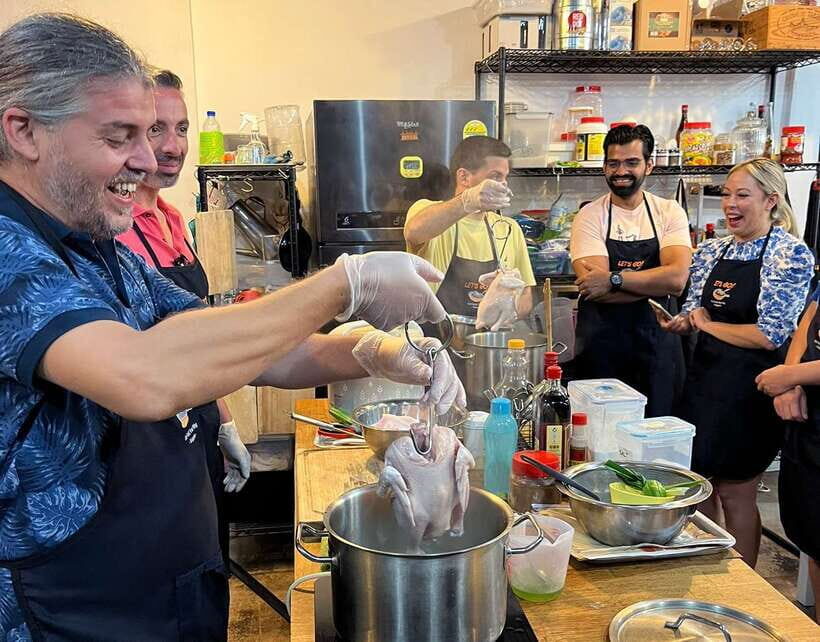 Singapore: Market-to-Table Experience and Cooking Class - Key highlights you’ll feel right away