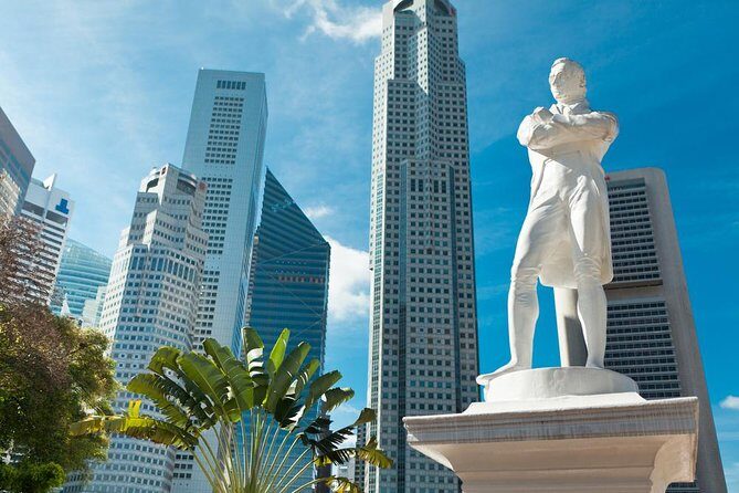 Singapore Morning City Tour - The Civic District by bus: Padang, Parliament, and classic colonial-era landmarks