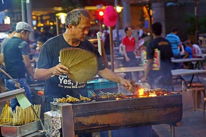 Singapore Nightlife: Street Food, Night Views and Drinks - Why This Singapore Nightlife Tour Works at 6:30 pm