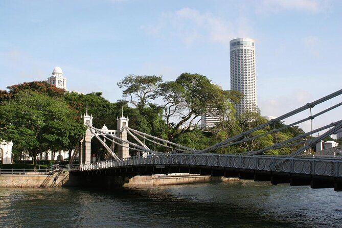 Singapore Nightlife: Street Food, Night Views and Drinks - Getting There: Telok Ayer Start, Raffles Place Finish